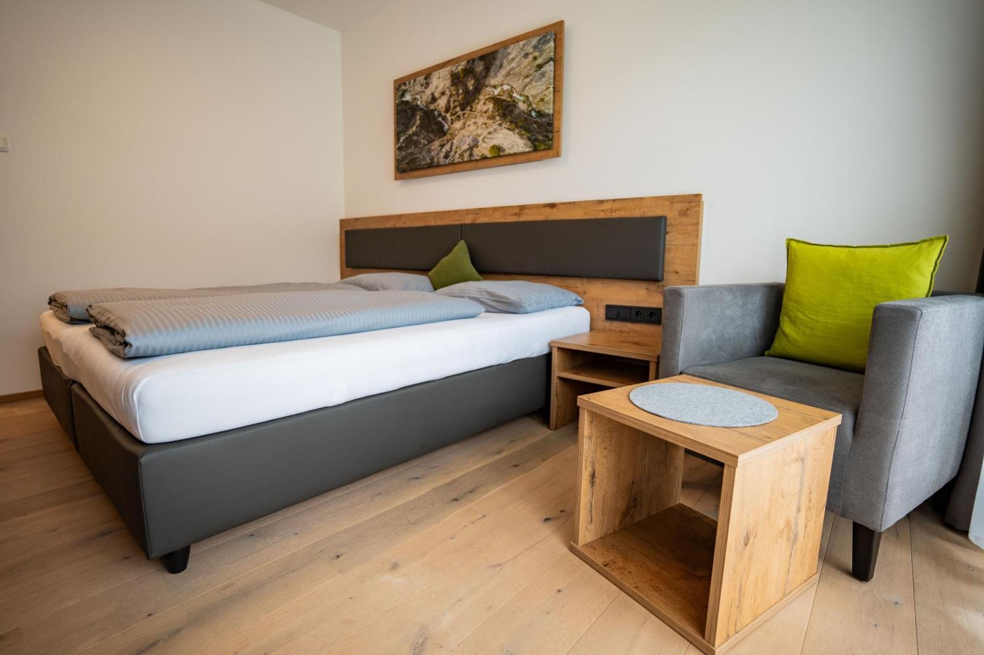 Hotel Garni Isarlodge Wiesenhof Scharnitz Eksteriør bilde