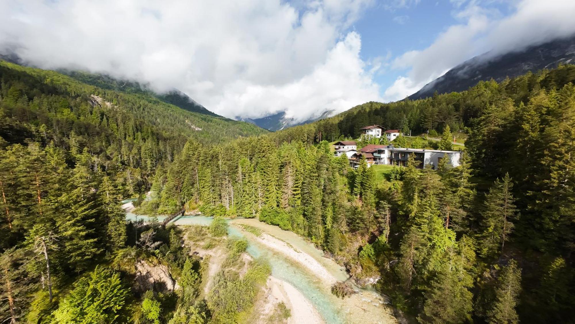 Hotel Garni Isarlodge Wiesenhof Scharnitz Eksteriør bilde